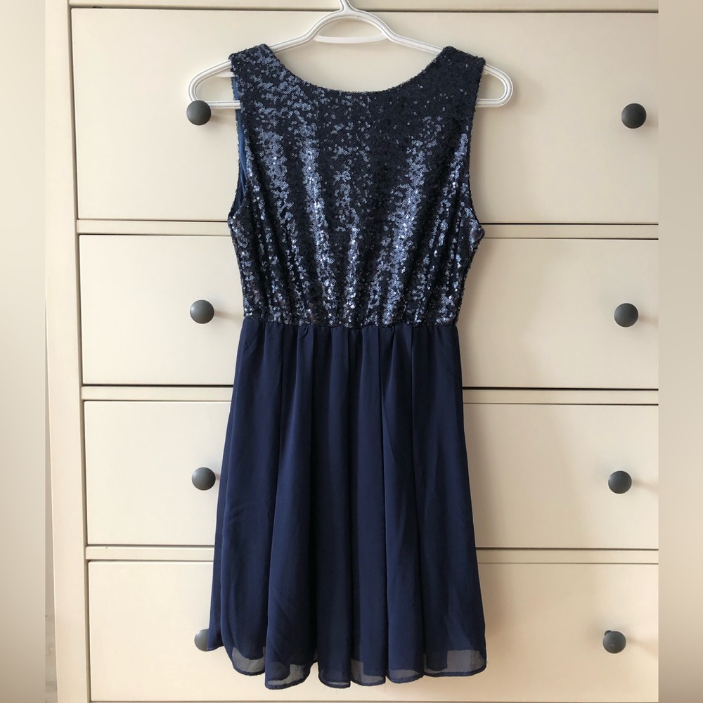 Party dress with sequin top